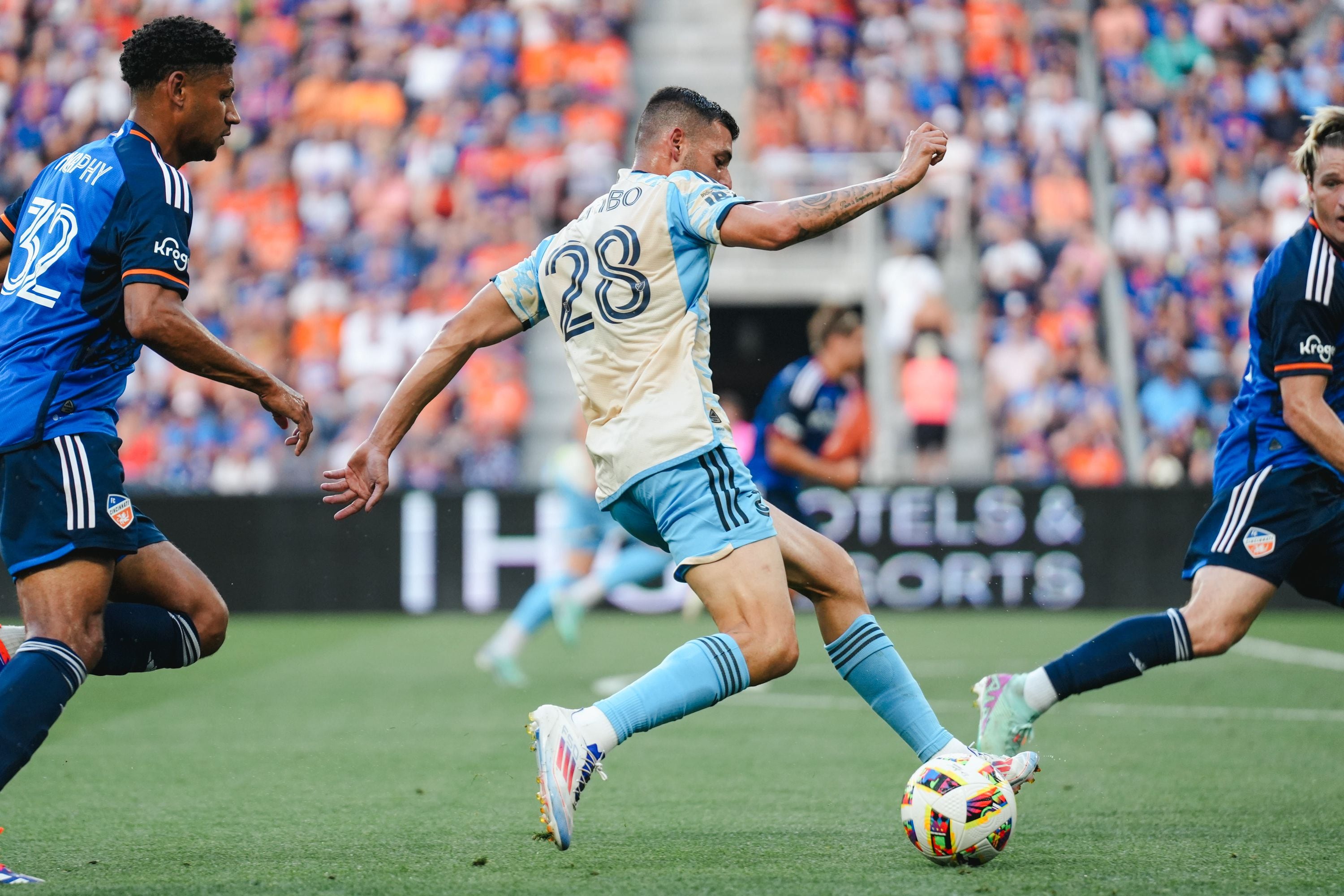 Union lose in the final moments, 4-3, at Cincinnati