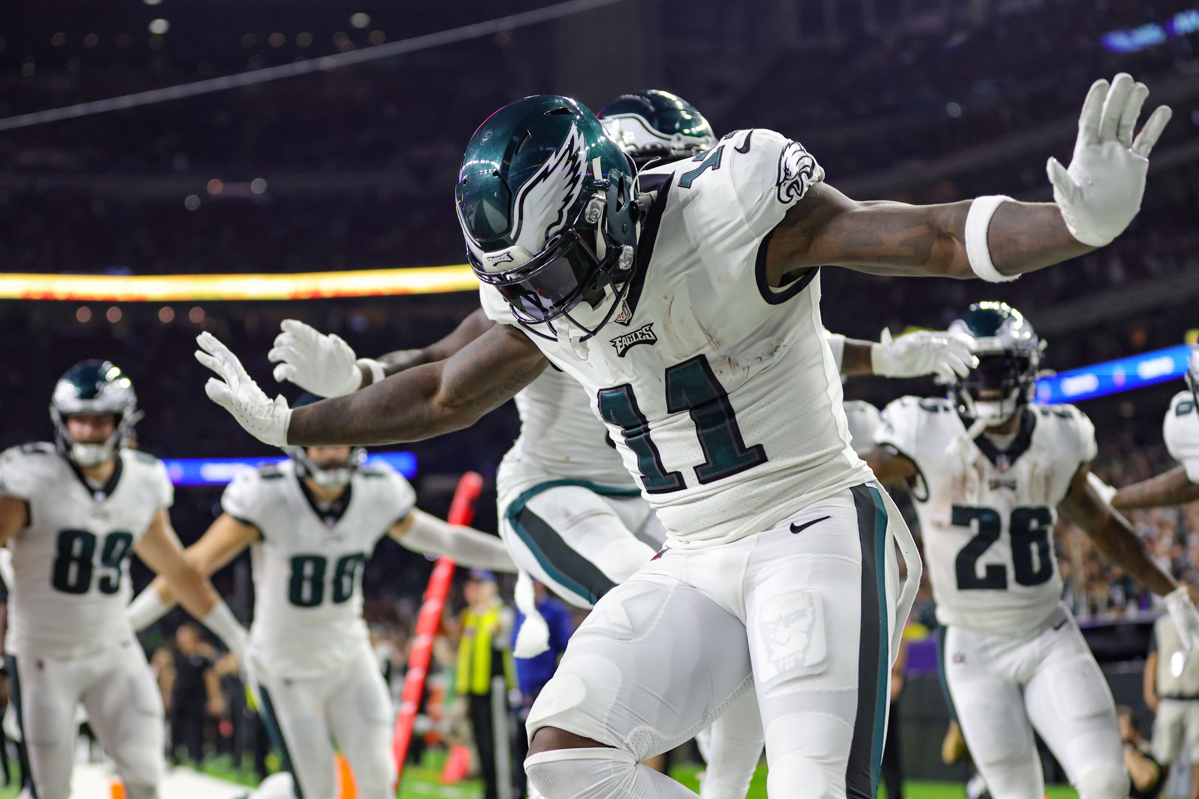 Eagles vs. Commanders Week 4 odds: Spread, moneyline and more