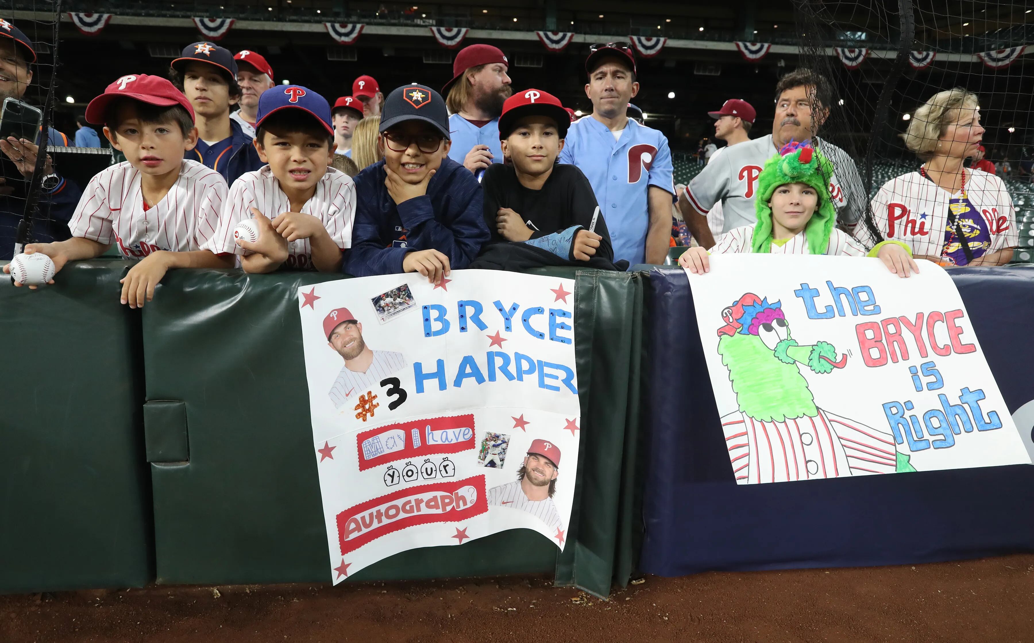 Philadelphia Phillies on X: Lots of #Phillies fans made the trip south for  this one. Let's get them a W! Joaquín Benoit takes over in the 9th.  #GoPhils  / X