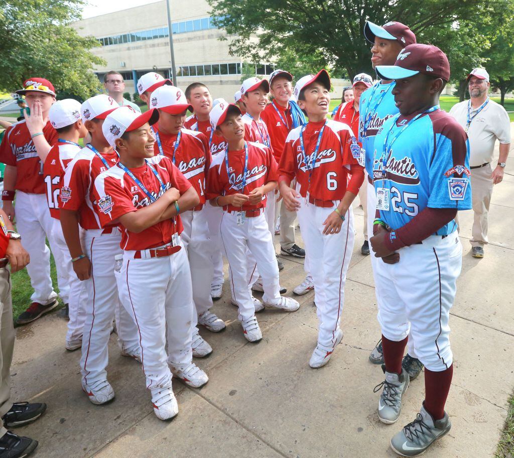 Mo'ne Davis to Sell, Sign Shoes Tonight to Benefit Nepal