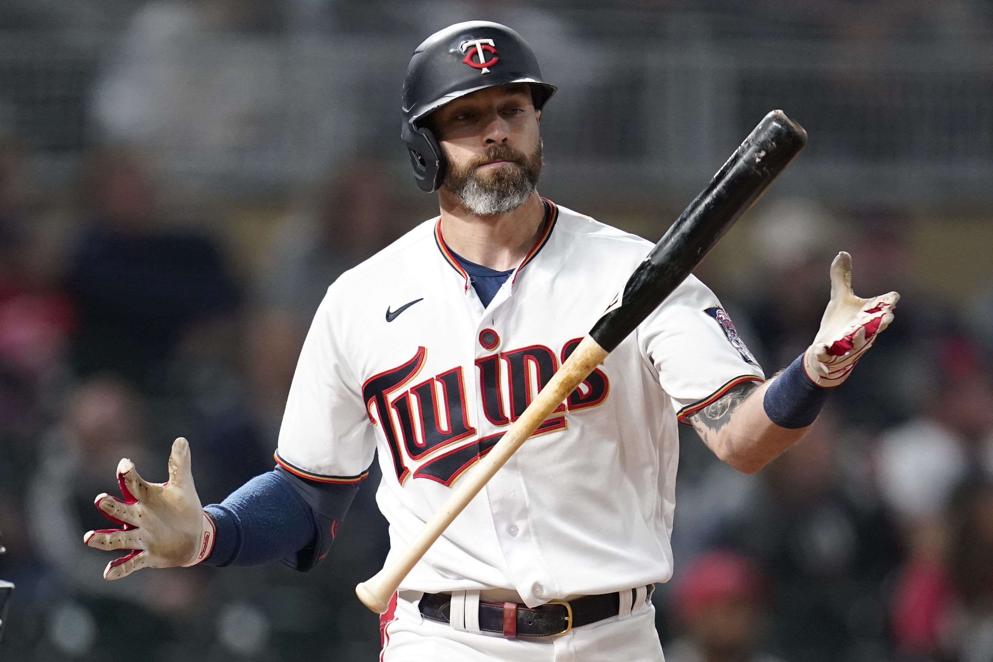 Minnesota Twins are selling Prince merchandise at their games