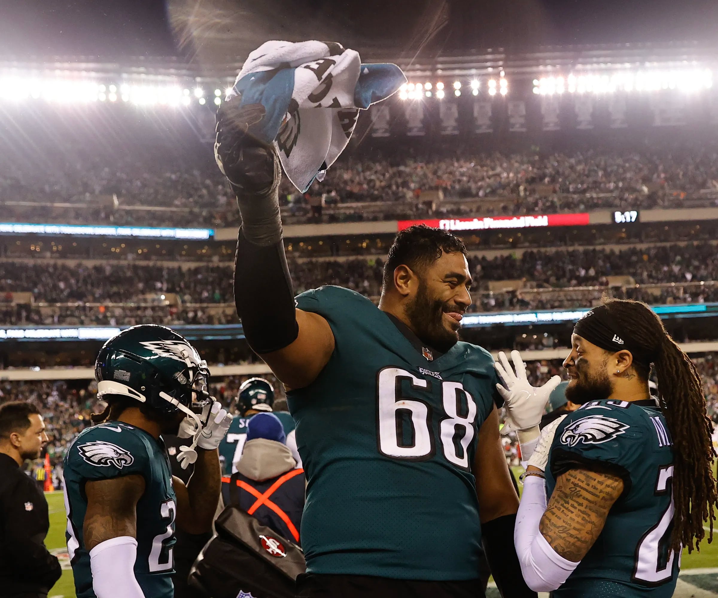 Philadelphia Eagles Australian lineman Jordan Mailata blasts