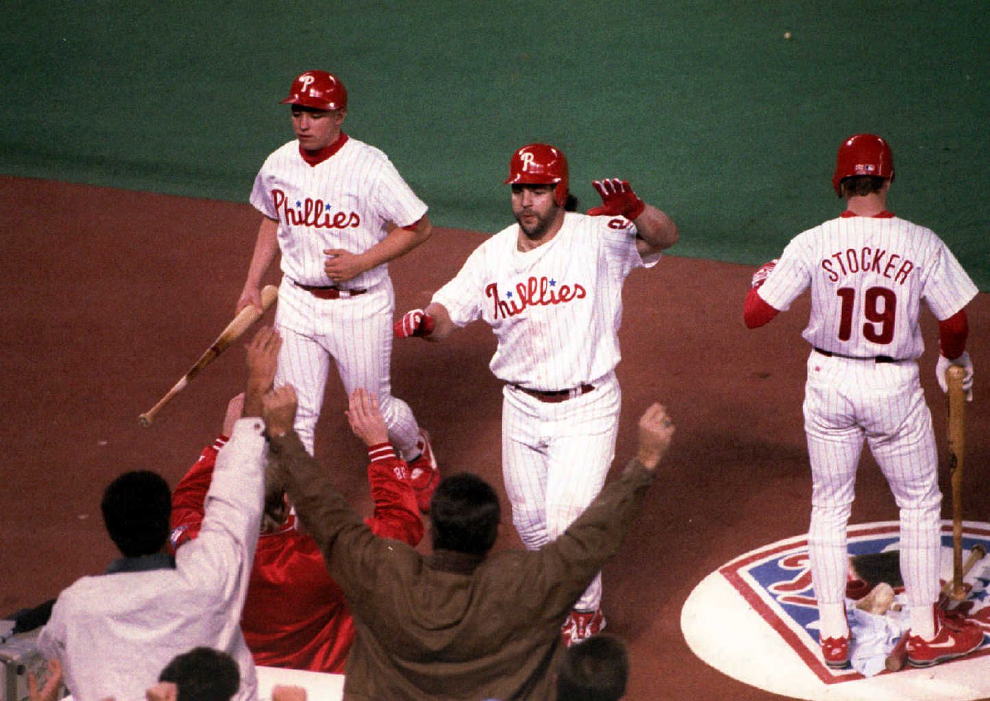 Dave Hollins days until Opening Day : r/phillies