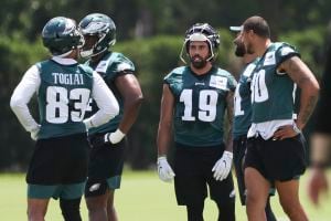 Jeffrey Lurie Says He Did Not Push for Draft Selection of Eagles Enforcer J.J.  Arcega-Whiteside - Crossing Broad