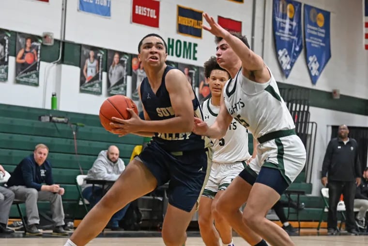 Sun Valley senior forward Blaize Eldridge drives to the basket against Delaware County Christian School Wednesday.