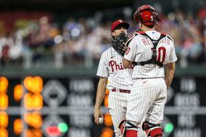 I juxtaposed the Stairs and Schwarber homers—amazing how many similarities  despite the 14 year difference : r/phillies