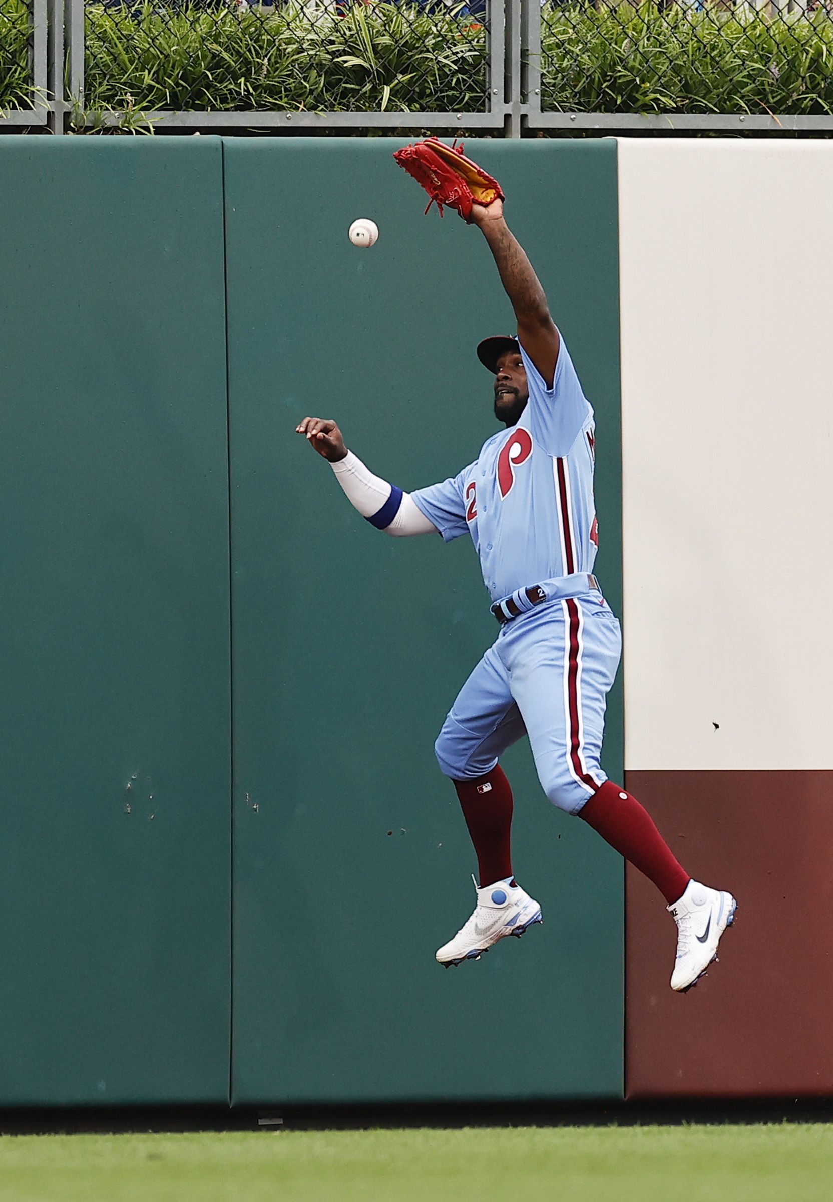 Philadelphia Phillies walk off on Washington Nationals 11-8 on grand slam  by Brad Miller in extras - Federal Baseball