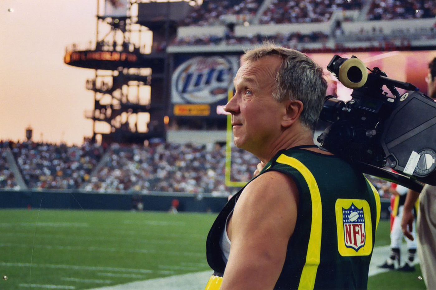 Last Assignment Nfl Films Cameramen Retiring After Sundays