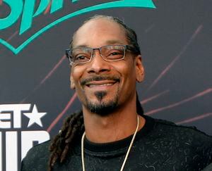 Snoop Dogg review – highs and lows from the D-O-double-G, Snoop Dogg