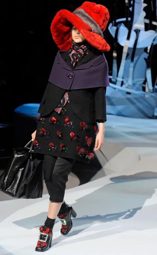 Marc Jacobs Fall 2012: Pimp Hats, Pilgrim Shoes, And Sparkling