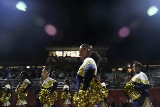 6 cheerleaders, 4 generations1 tradition, Local News