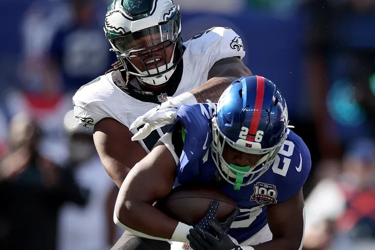 Jalen Carter made four tackles, including two sacks on Sunday against the New York Giants.