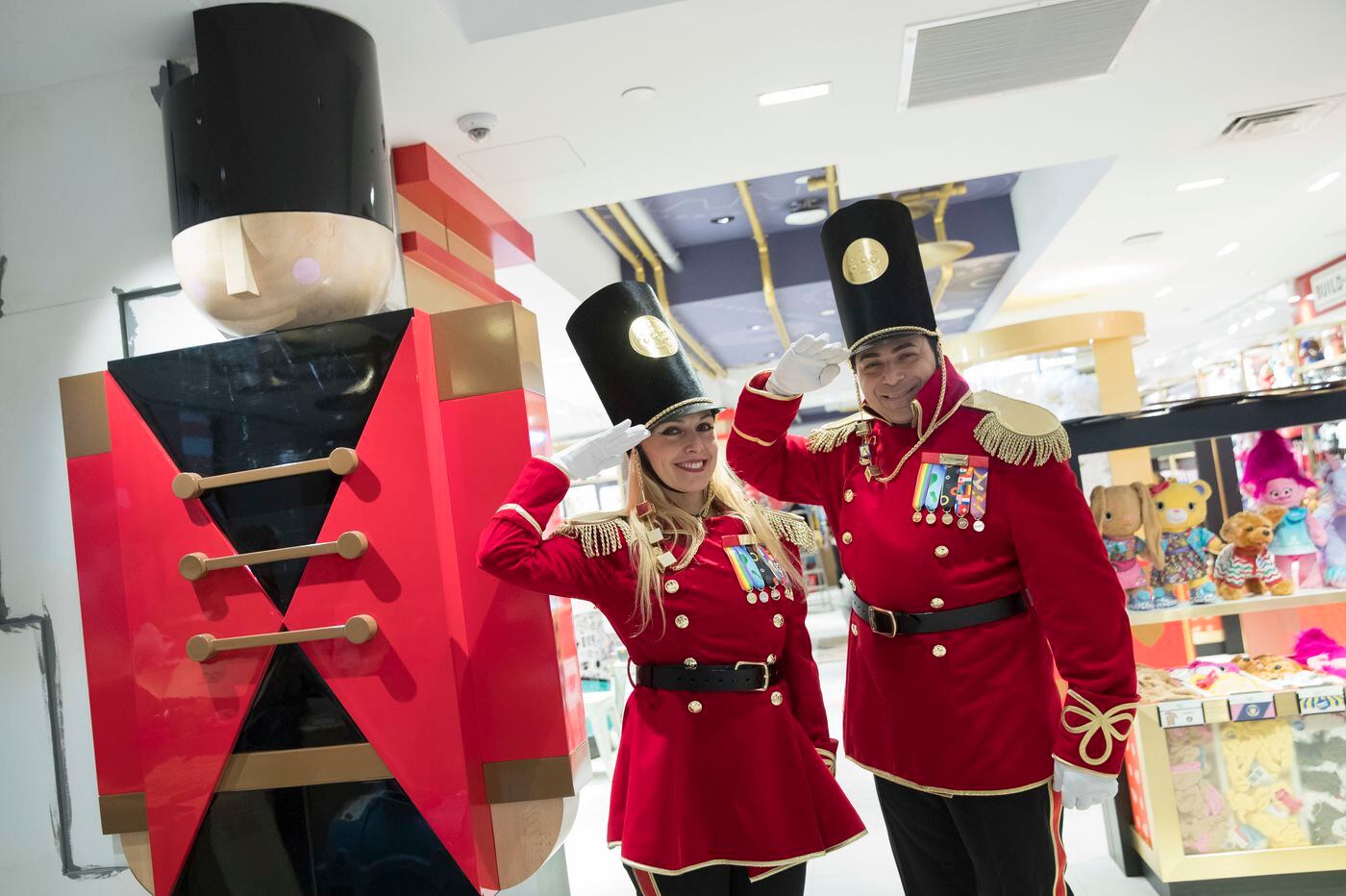 fao schwarz toy store