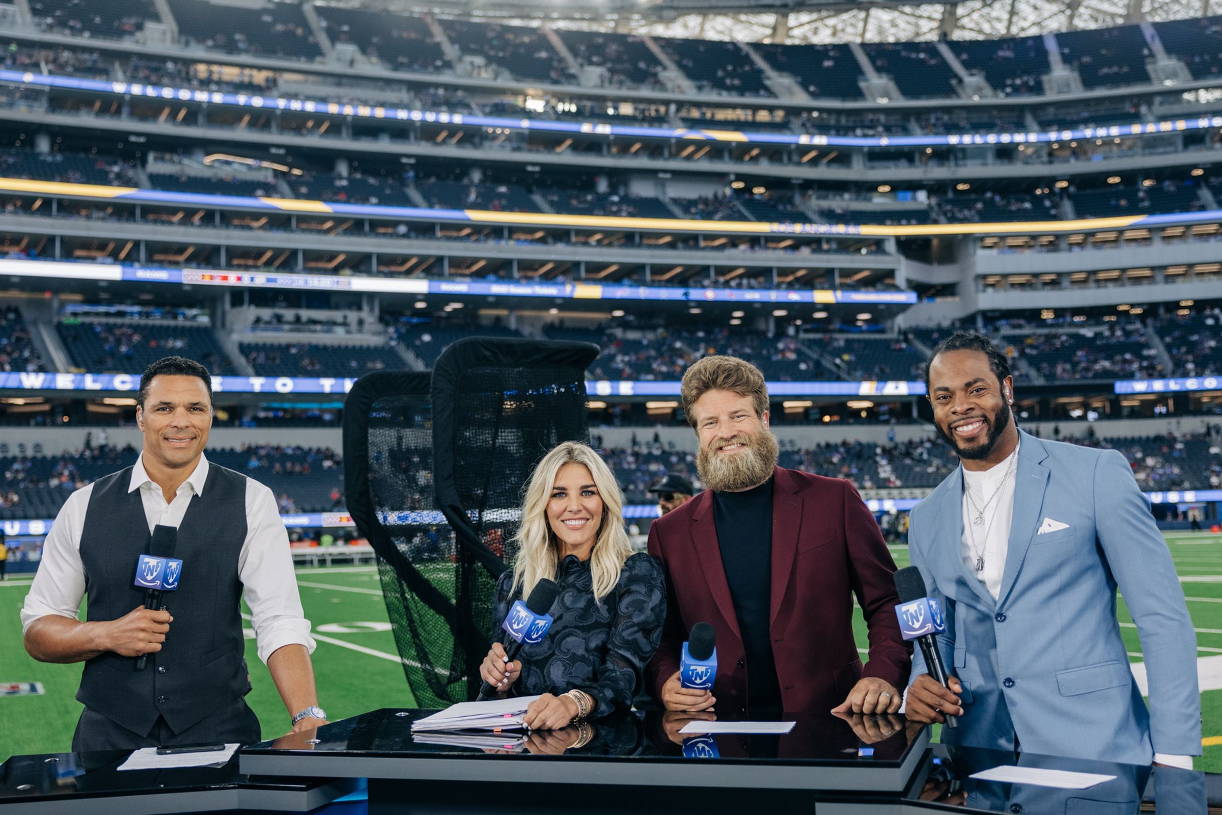 adds ex-NFL star to 'Thursday Night Football' broadcast team,  announces first matchup – GeekWire