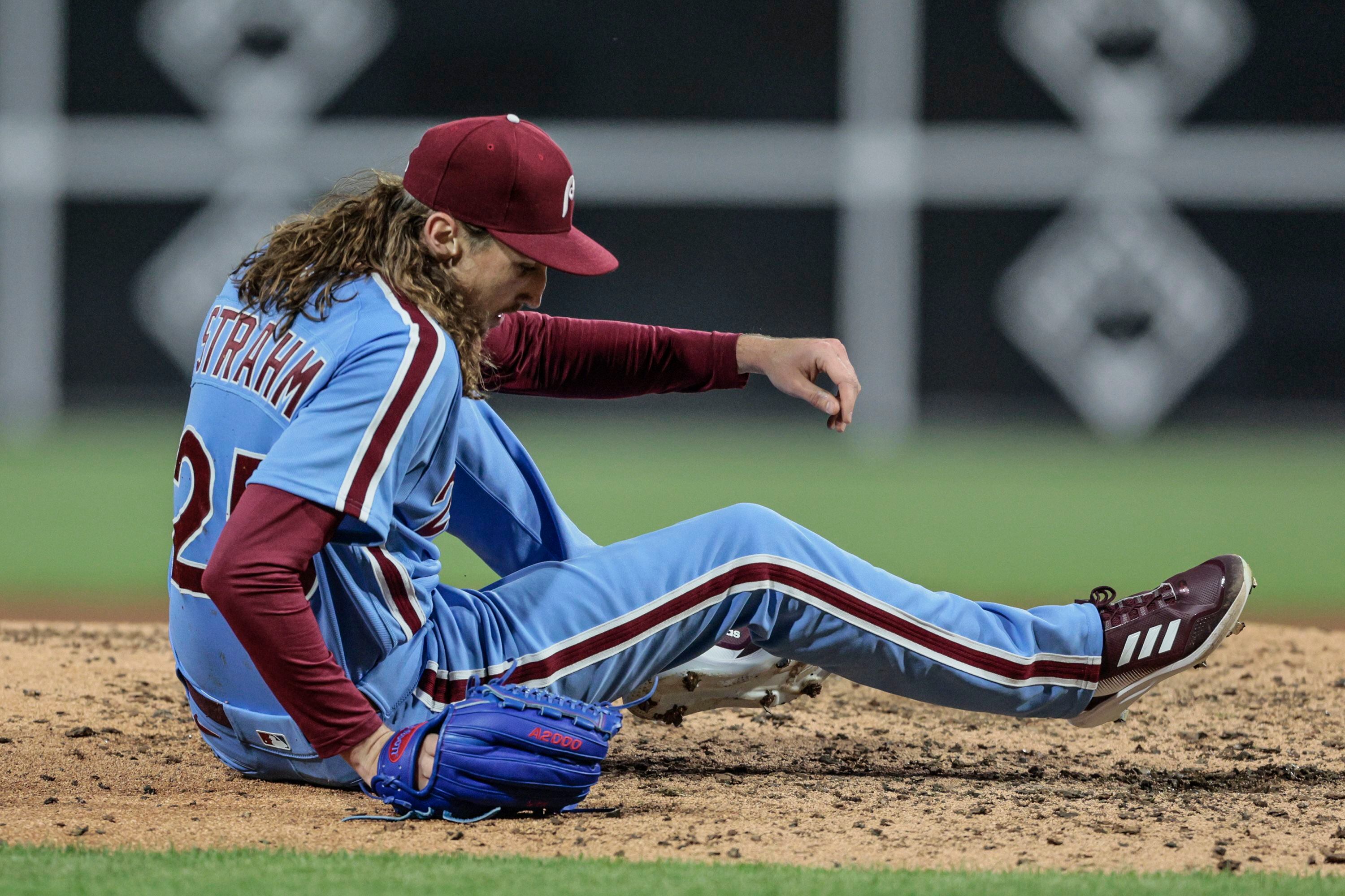 Phillies' Bohm takes nasty step back at third in disastrous 10th inning –  Delco Times