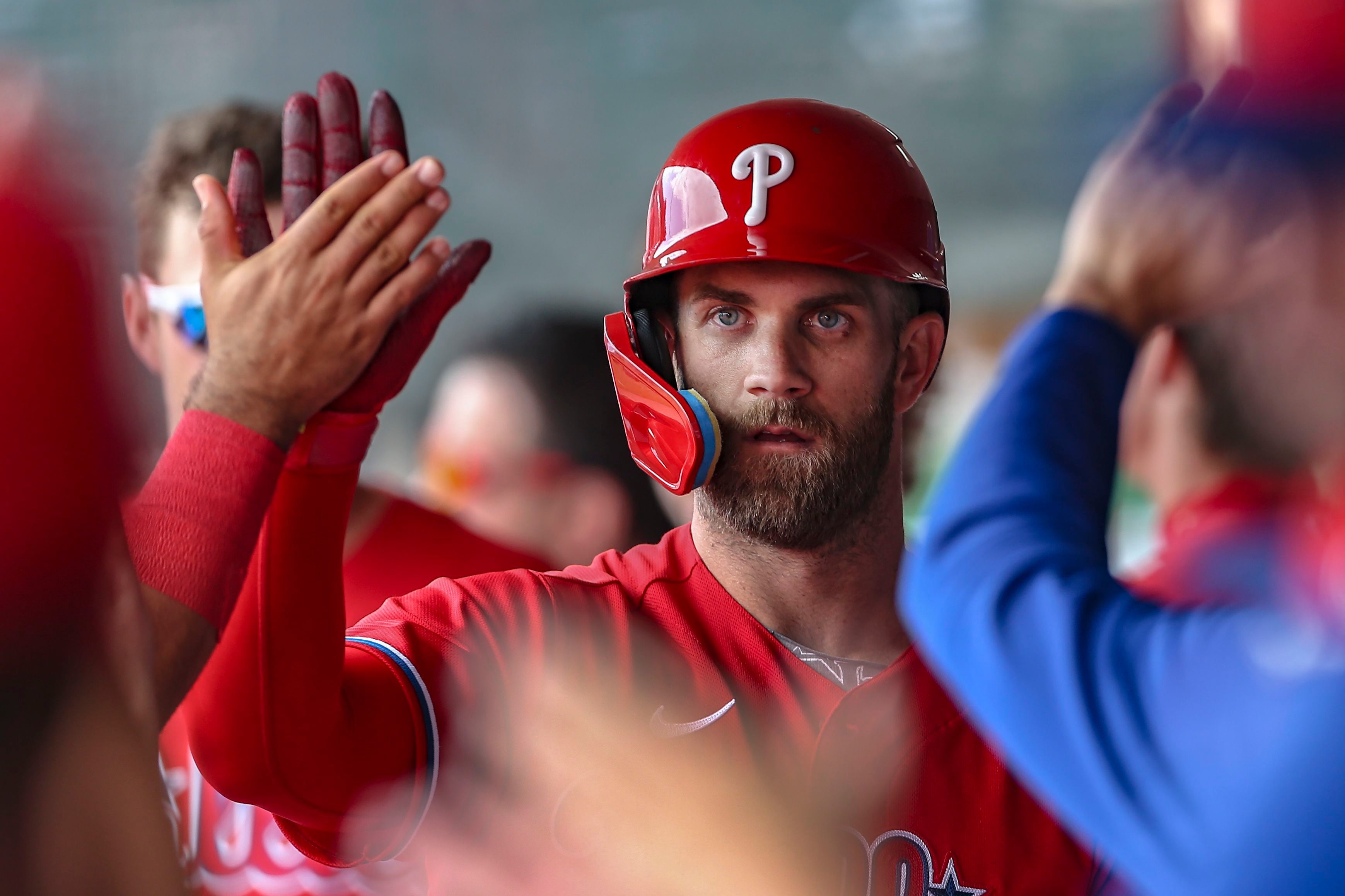 Eagles players react to Bryce Harper's mega-deal with Phillies 