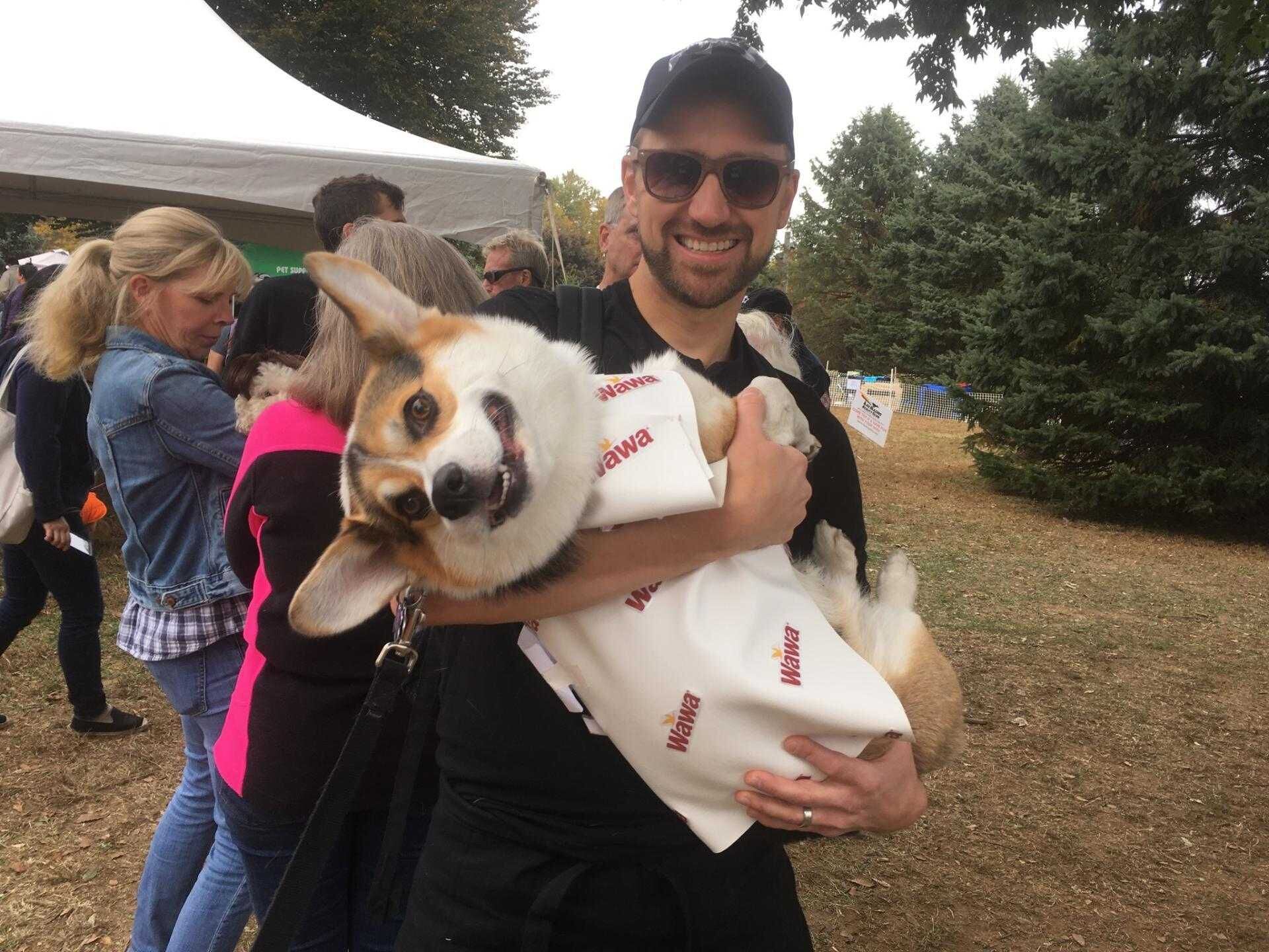 Philadelphia Eagles Running Dog Costume