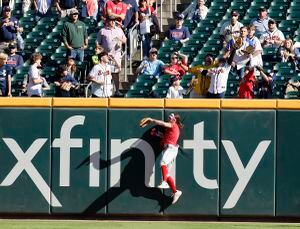 Phillies see the momentum quickly shift in Game 2 with the force of two  Braves home runs