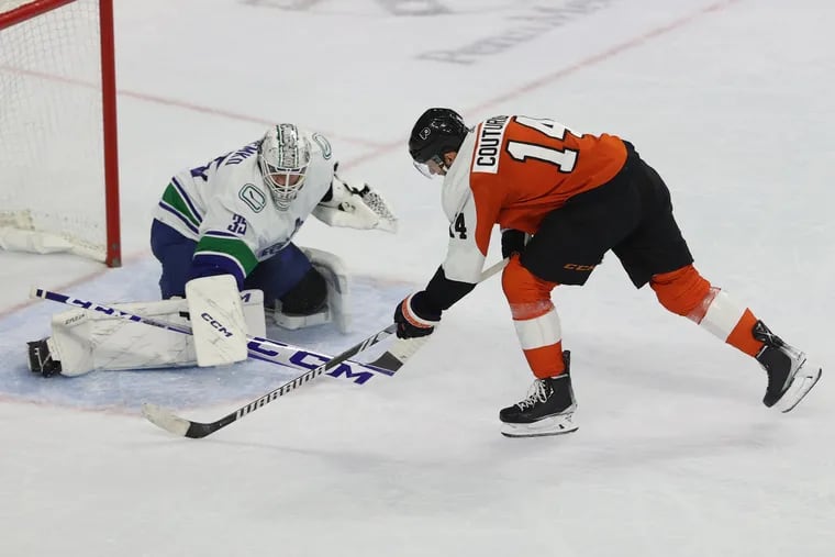 Sean Couturier scores as Flyers shut out Canucks