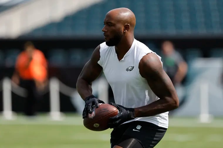 Eagles defensive back James Bradberry warming up for the preseason game against the Minnesota Vikings on Aug. 24. He did not play.