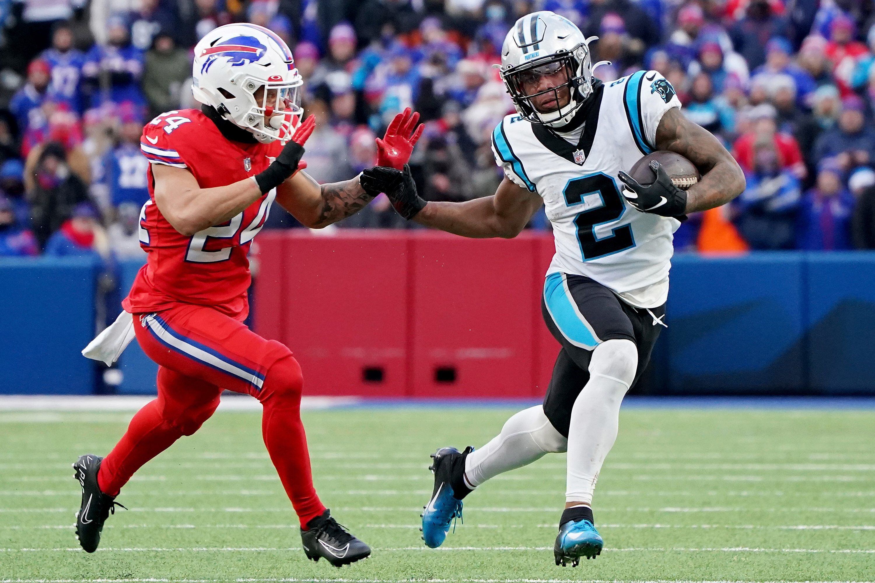 Panthers looking for more out of top receiver D.J. Moore - The San Diego  Union-Tribune