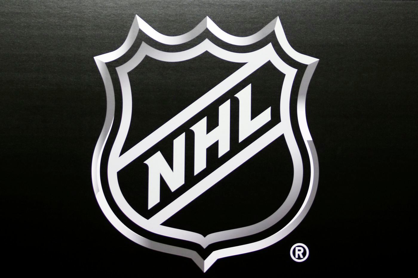 Nhl Says 26 Players Test Positive For Covid 19 On The Fly