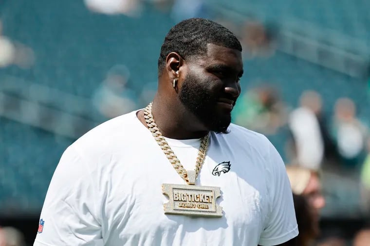 Eagles offensive lineman Mekhi Becton spent four years in the Jets organization before joining the Eagles this offseason.