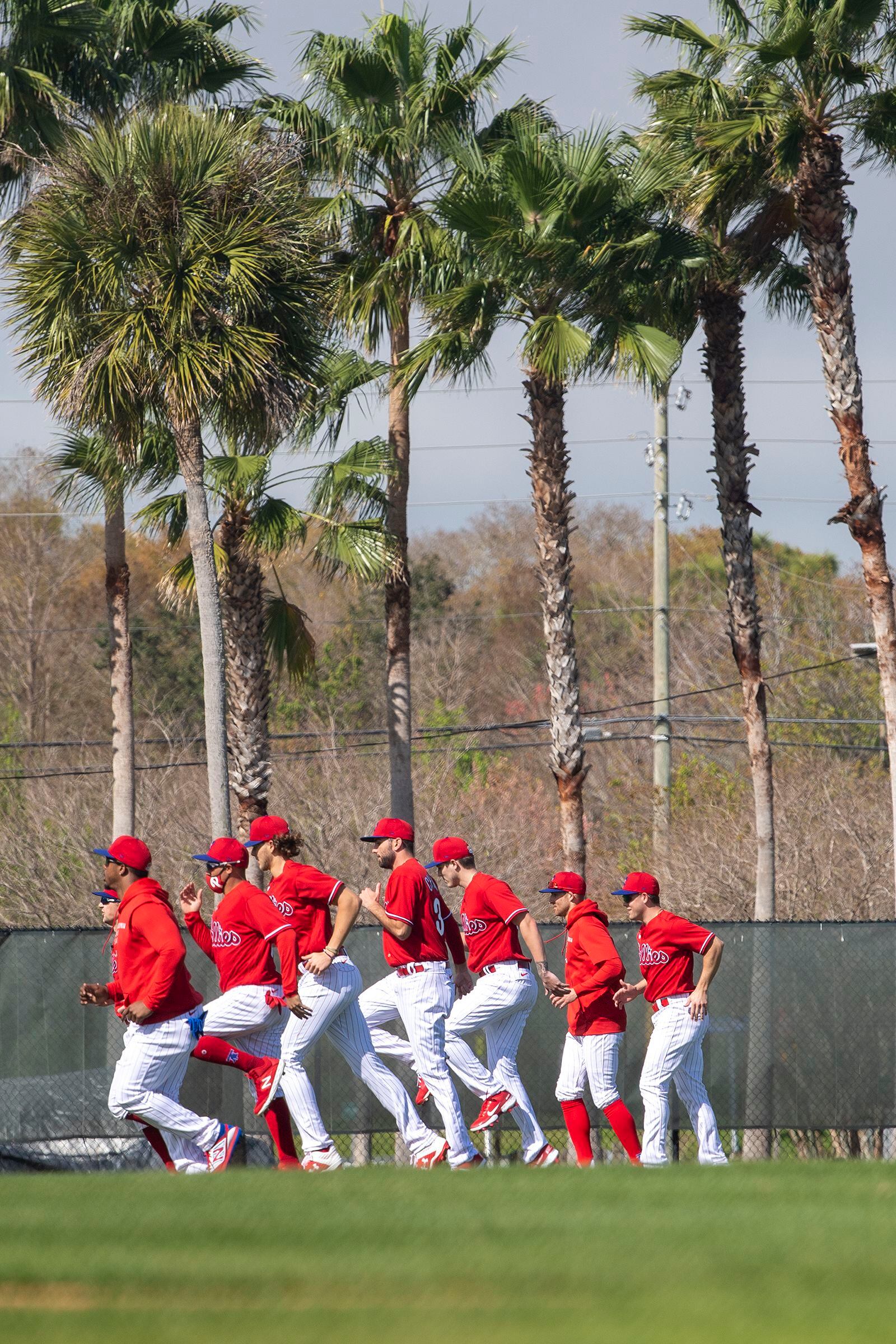 Bryce Harper Arrives At Spring Training Donning 'Clearwooder' Shirt, 'Jawn'  Hat & Phanatic Bat - CBS Philadelphia