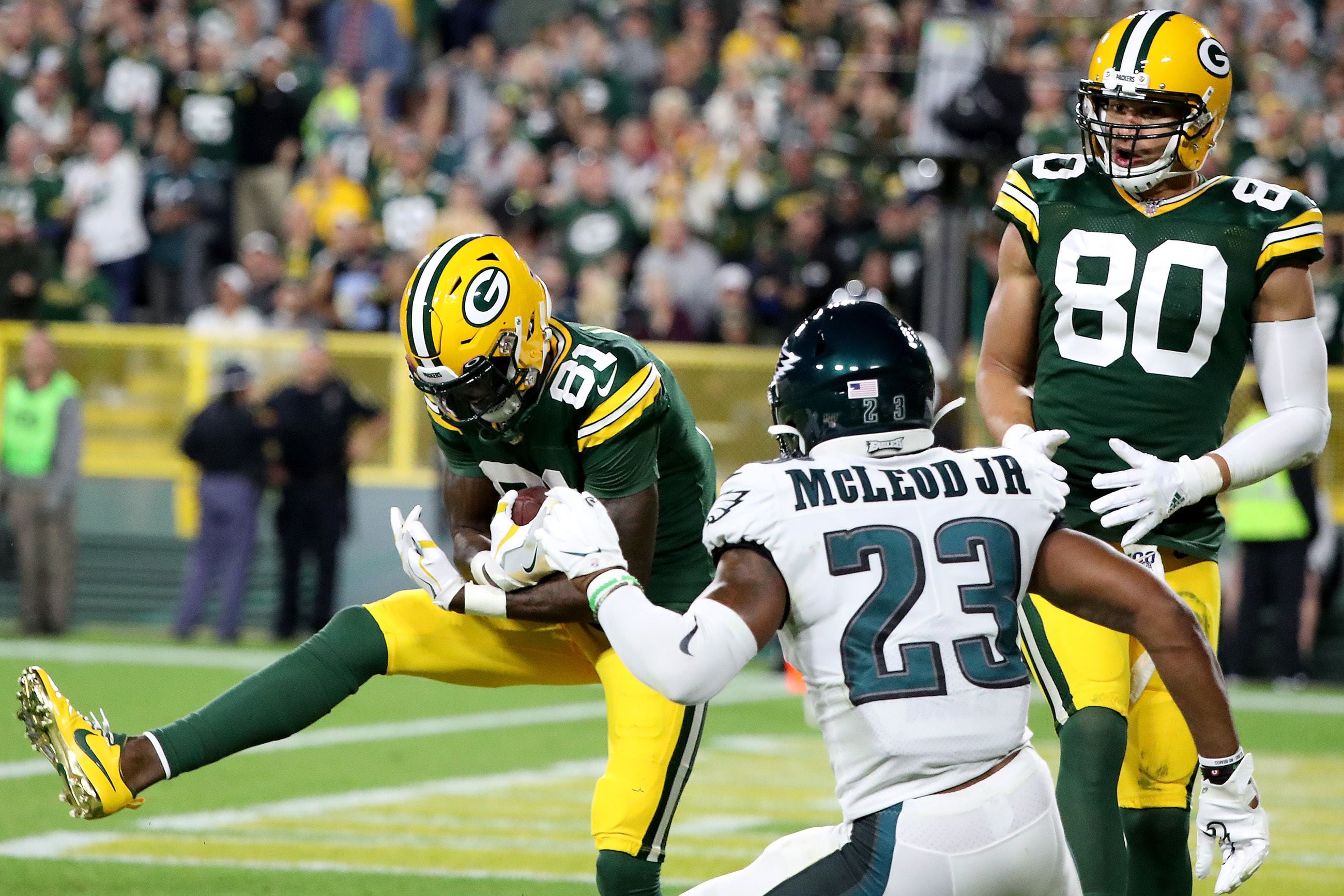 Eagles outlast Green Bay Packers as Craig James' deflection, Nigel  Bradham's interception seal a huge victory