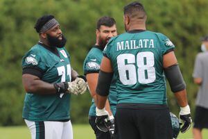 Jason Peters' return to Eagles lineup has Jordan Mailata on the move again  – Delco Times