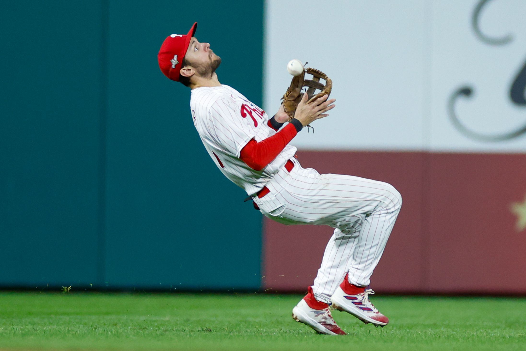 Bryce Harper, Kyle Schwarber launch Phillies to 3-2 NLCS lead - ESPN