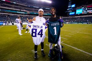 NFL jersey swaps: After the game ends, Eagles players say they can