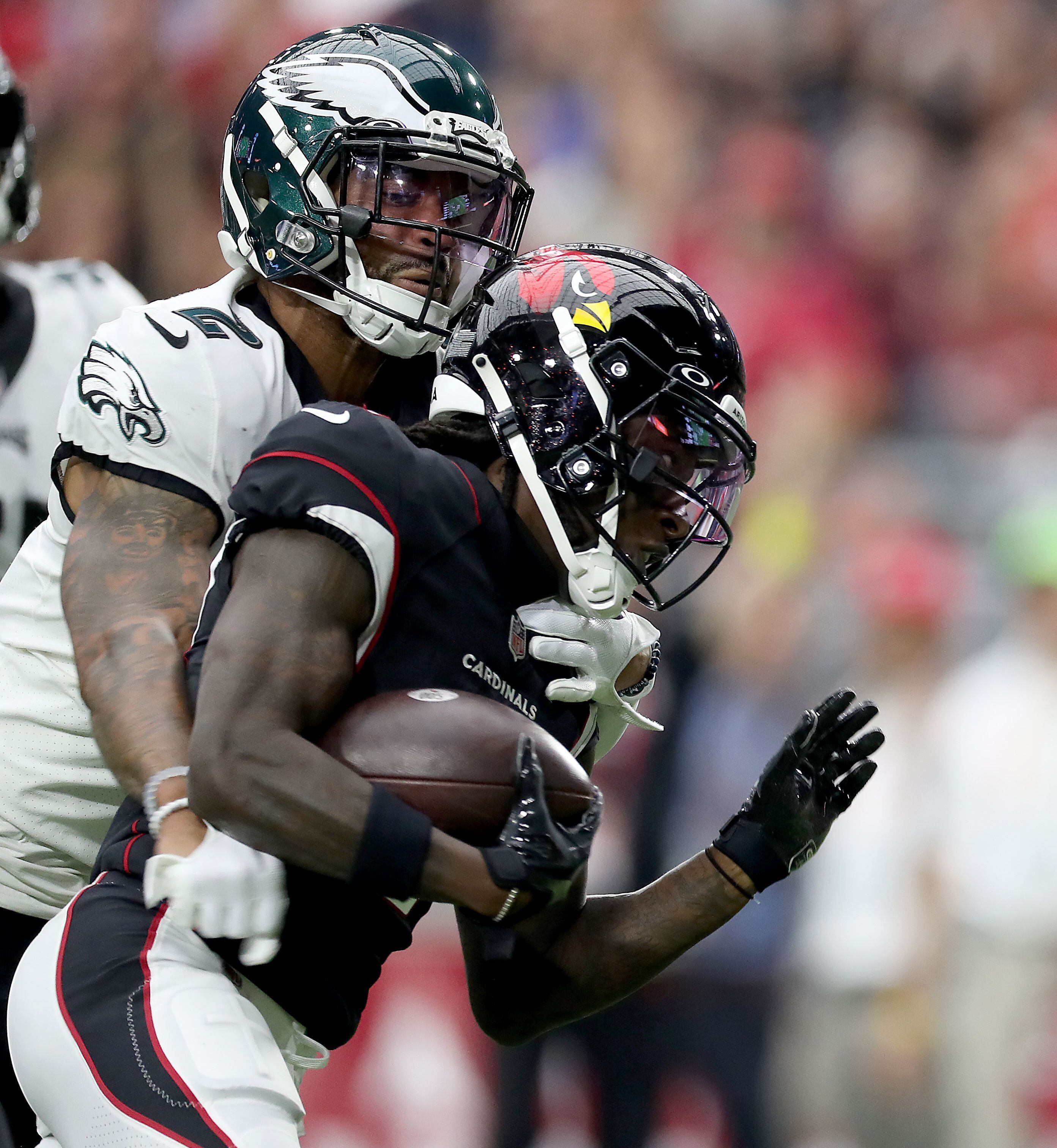 Jalen Hurts, Cameron Dicker lead Eagles over Cardinals for 5-0 start