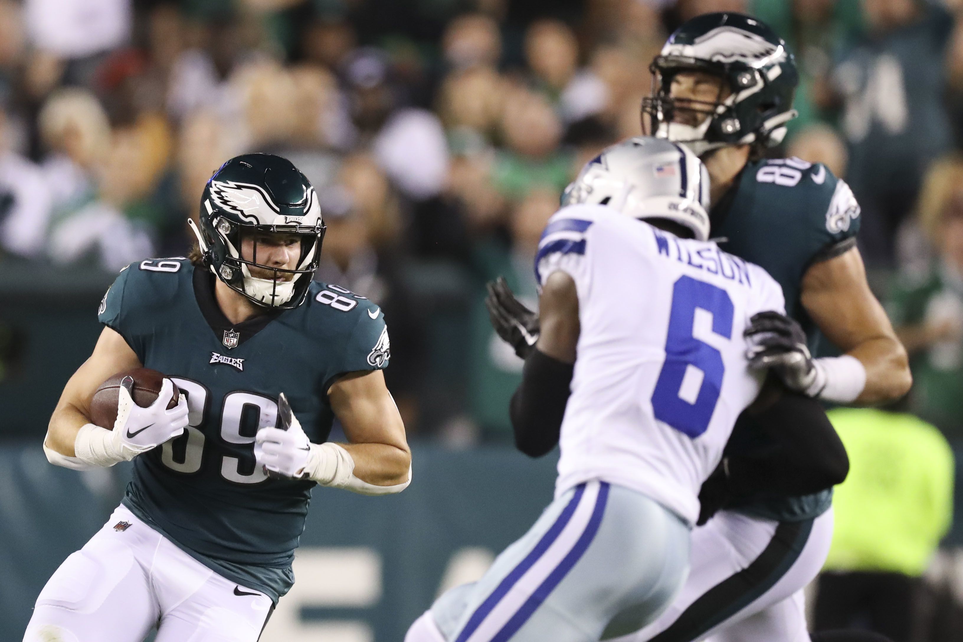 Eagles improve to 6-0, Hurts key in 26-17 win over Cowboys - WTOP News