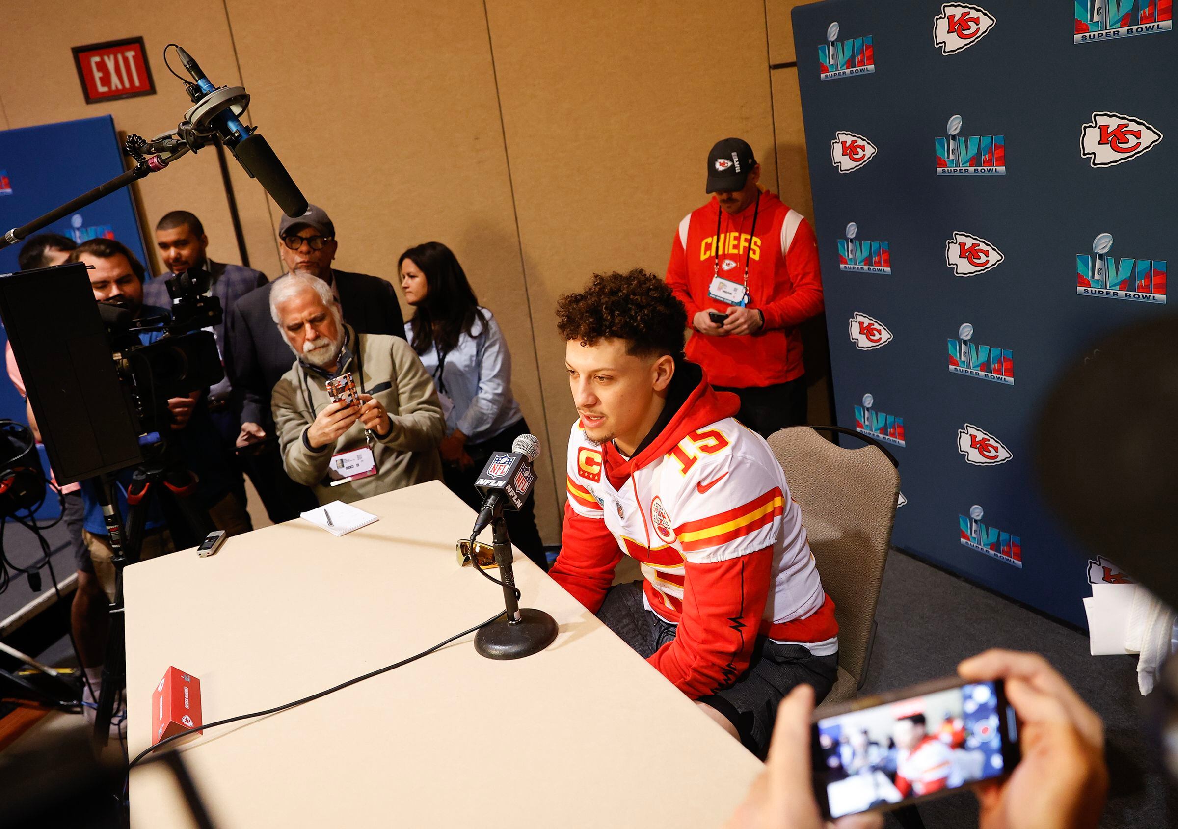 Patrick Mahomes' barber believes his scissors key to Super Bowl