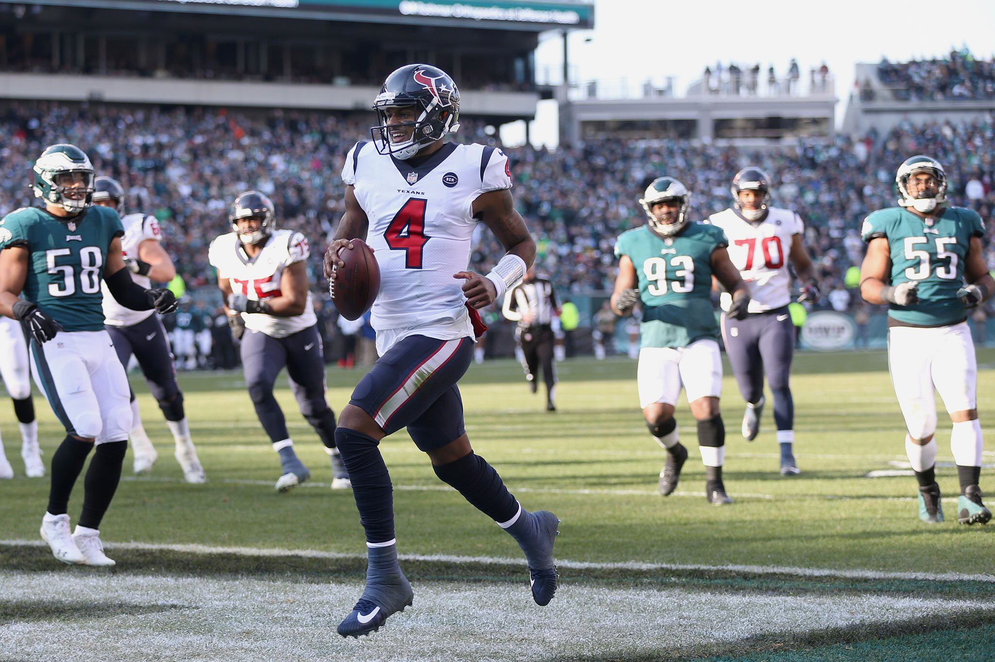 Eagles contact Texans about Deshaun Watson as 'sleeper' team