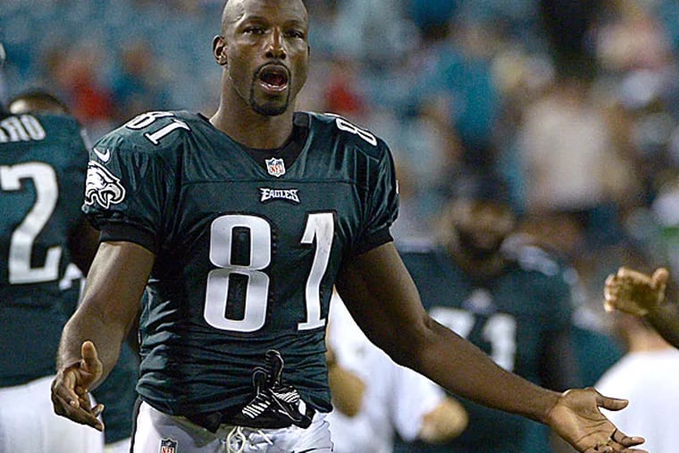 Eagles release wide receiver Jason Avant