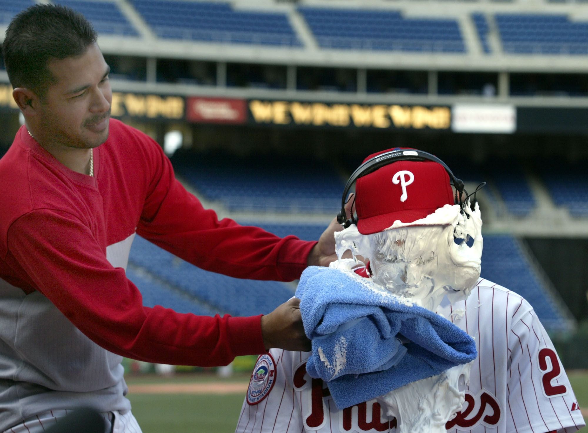 From Von Hayes to Randy Wolf to Shane Rawley, a toast to the Phillies who  traveled the longest road to 10,000 wins