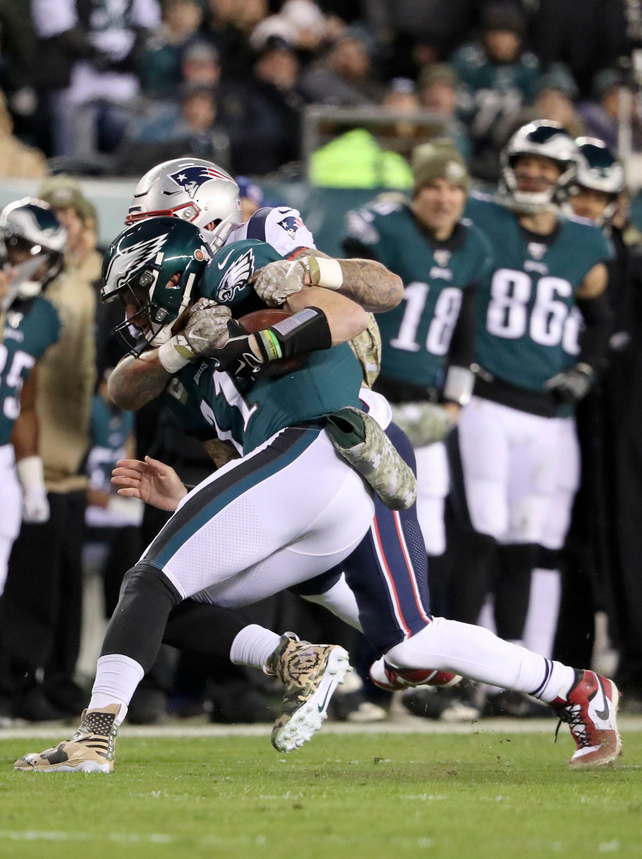 Valid excuses aside, Carson Wentz still came up short in Eagles' loss to  the Patriots