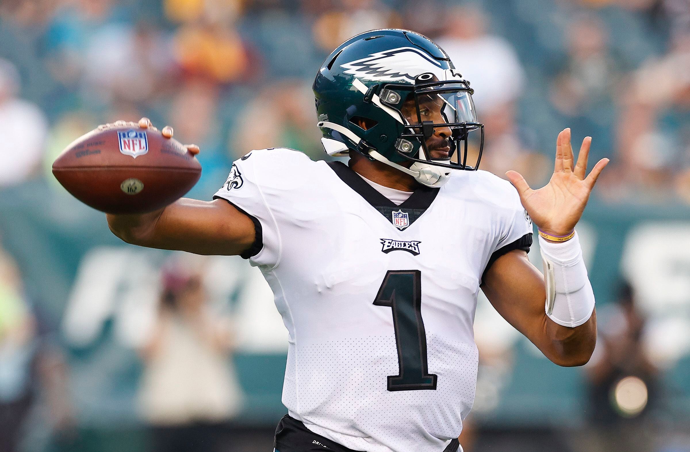 Eagles vs. Jets: Top photos from the preseason opener at The Linc