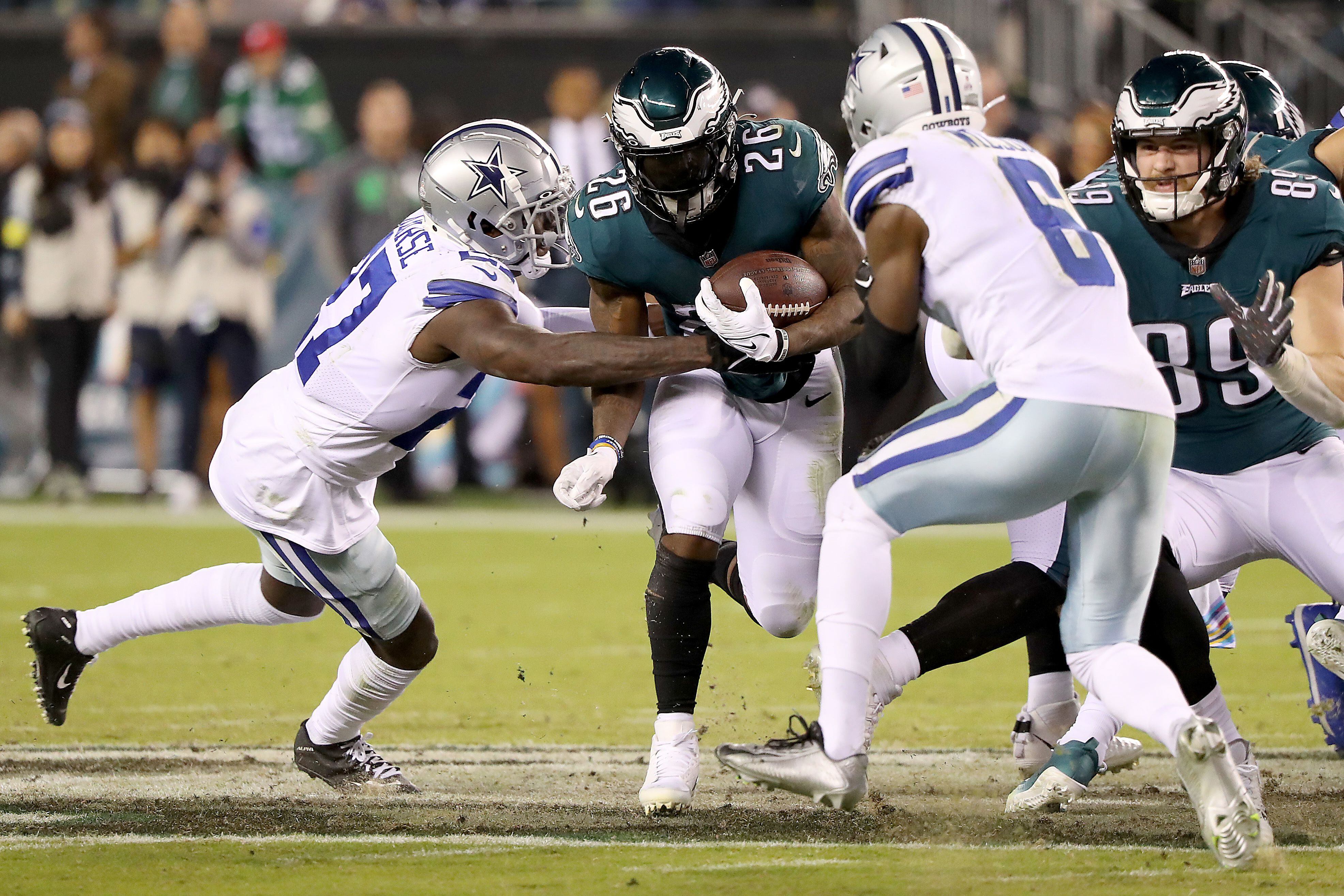 Eagles' Miles Sanders playing with chip on his shoulder as one of NFL's top running  backs – Trentonian