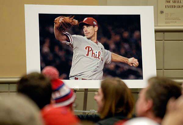 Cliff Lee Swayed by Philly's Public Transit?