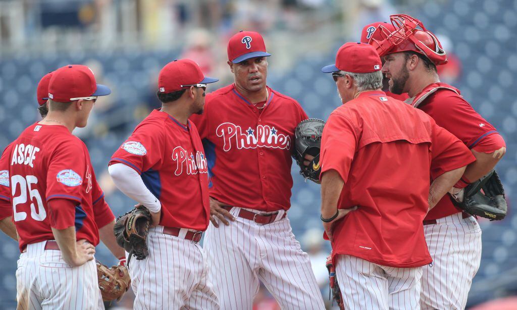 Sandberg orders a little extra fielding practice for Phillies