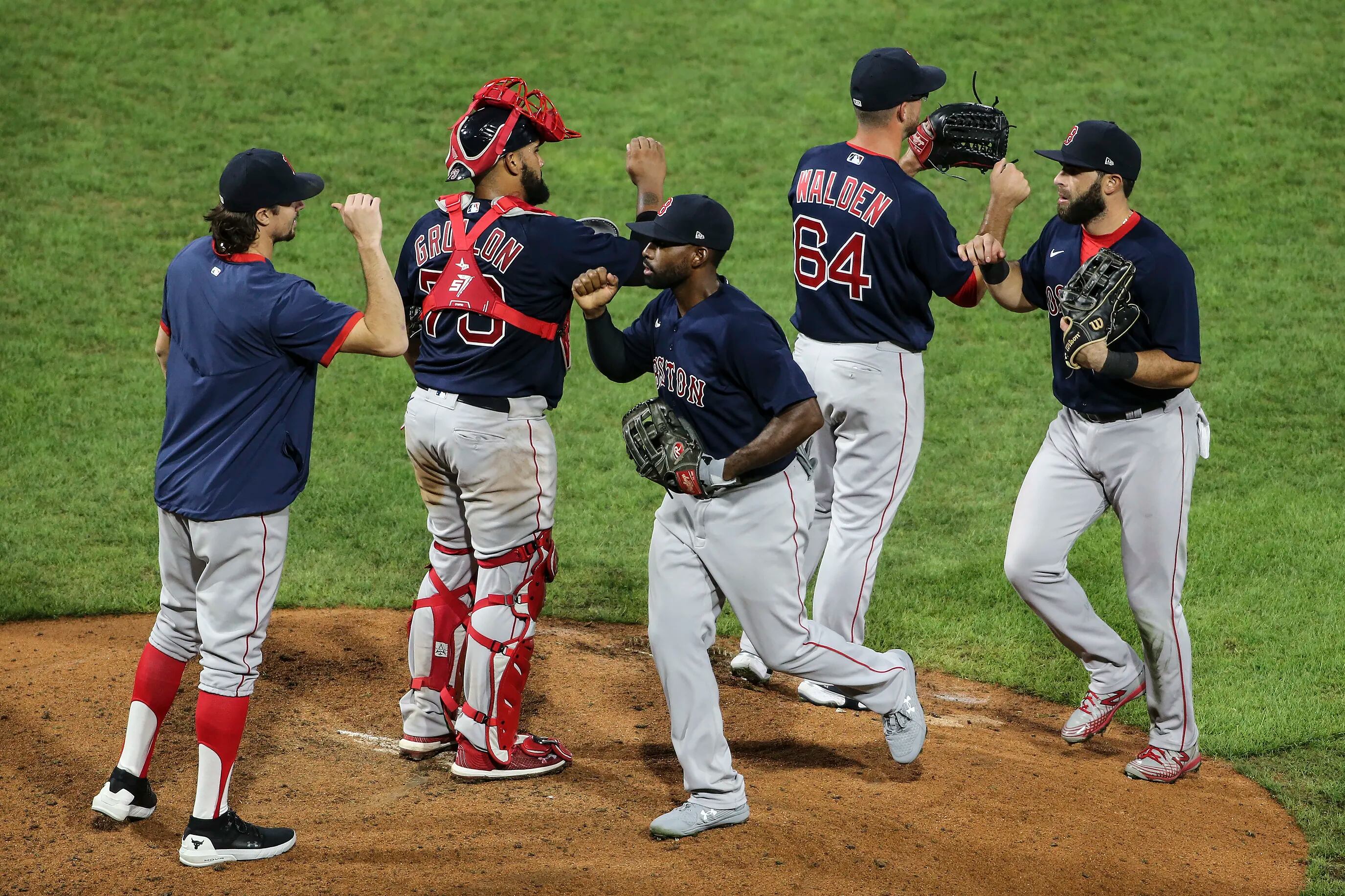 Phillies thump Red Sox in interleague showdown