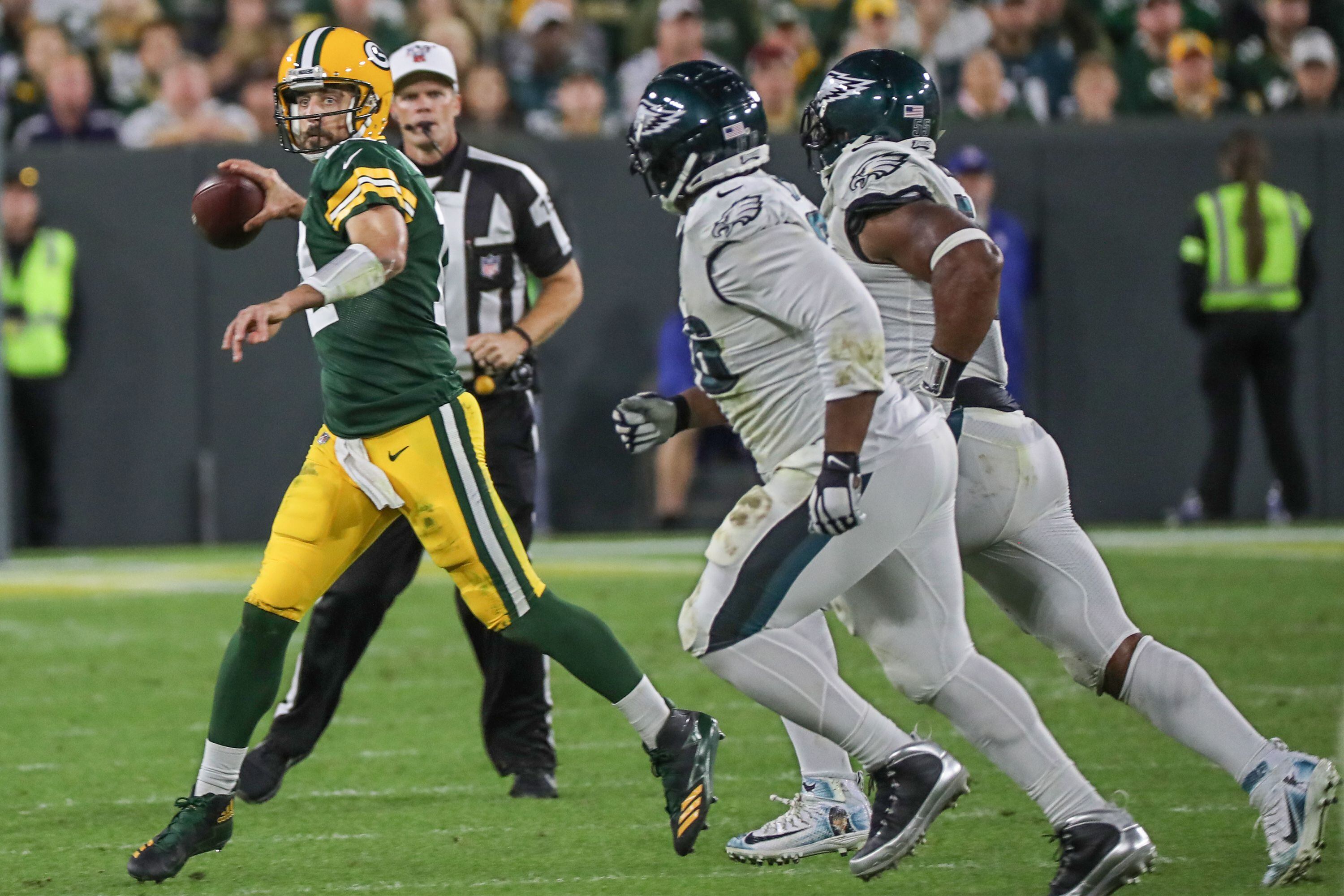 Eagles outlast Green Bay Packers as Craig James' deflection, Nigel  Bradham's interception seal a huge victory