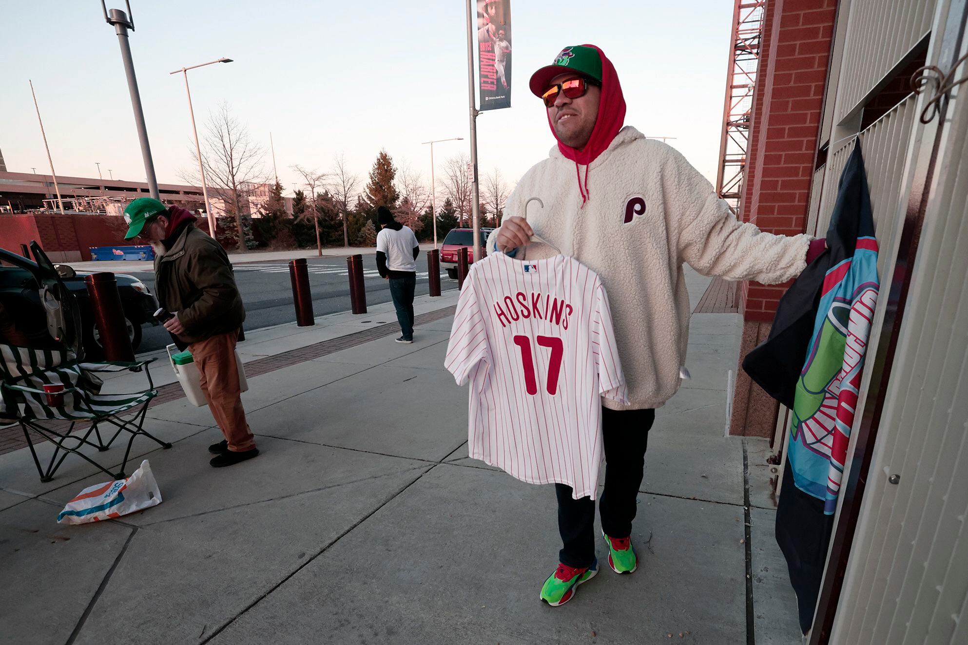 Hoskins continues to improve and doing well with rehab