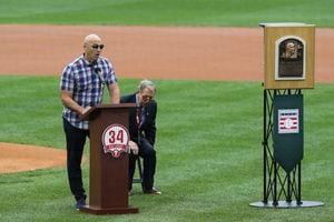 Former teammates remember Roy Halladay as Phillies retire No. 34 – Daily  Local