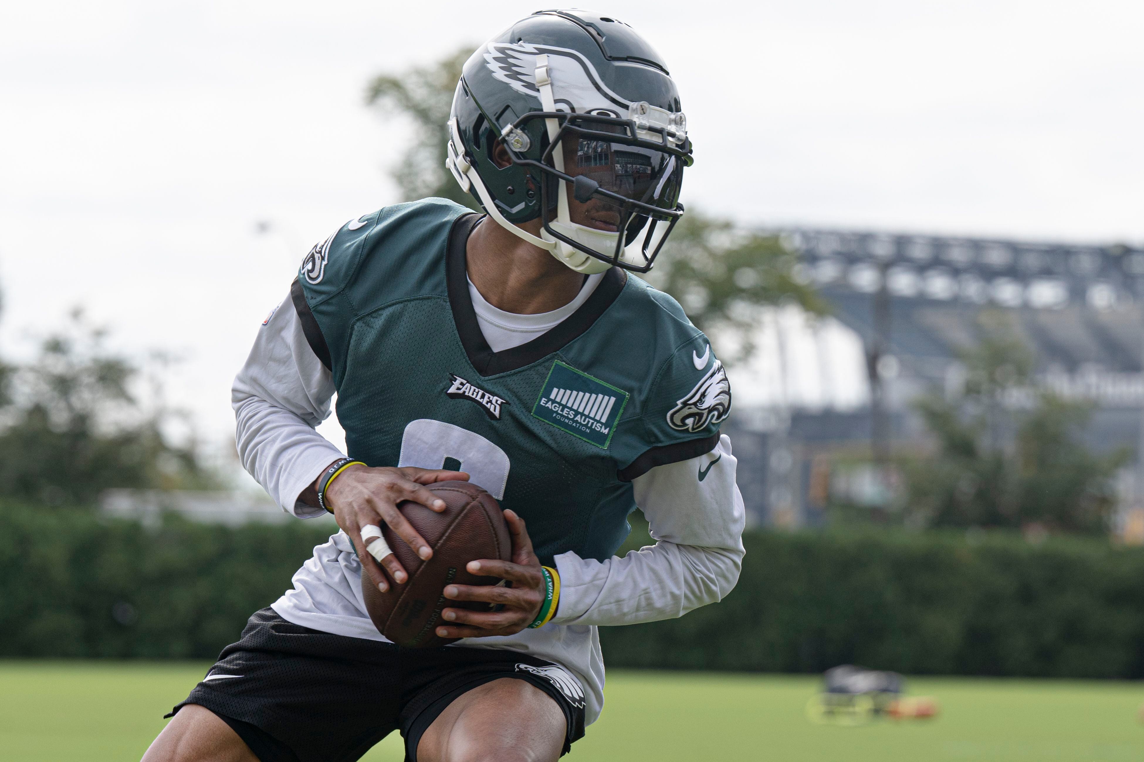 Philadelphia Eagles' A.J. Brown runs drill during practice at NFL football  training camp, Sunday, July 30, 2023, in Philadelphia. (AP Photo/Chris  Szagola Stock Photo - Alamy