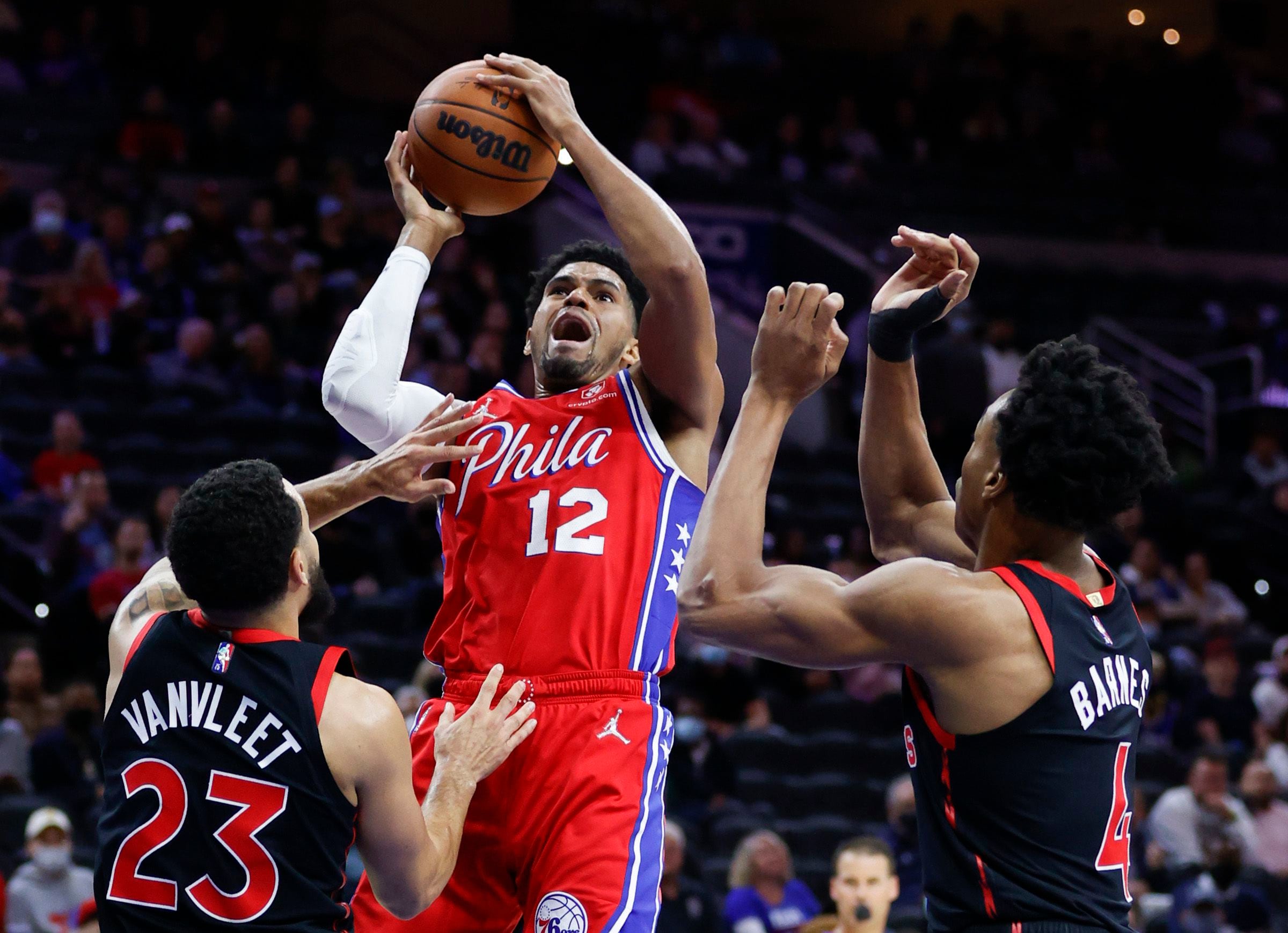 Seth Curry's 23 helps short-handed 76ers over Trail Blazers - The