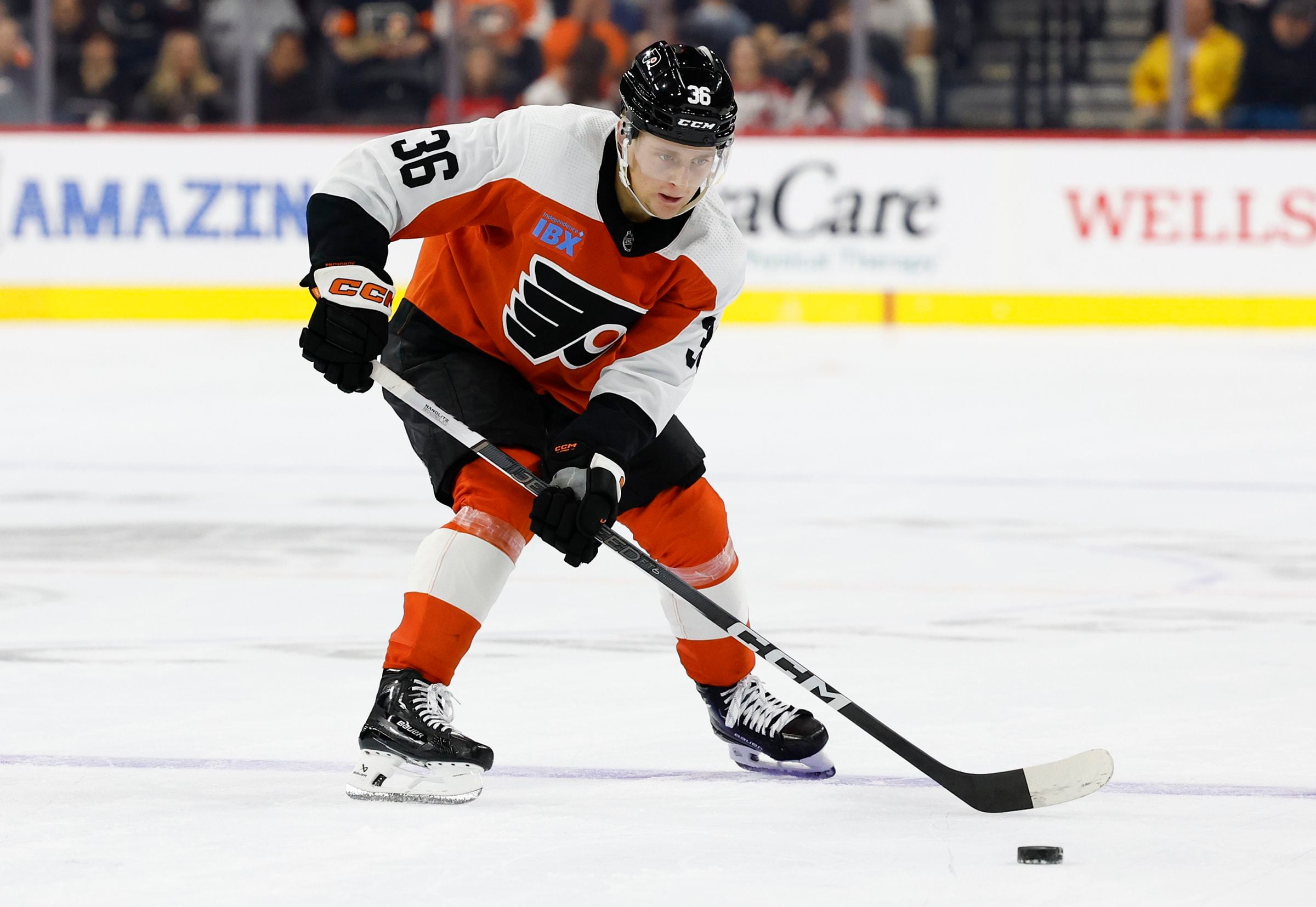 Should the Flyers Go Black? —